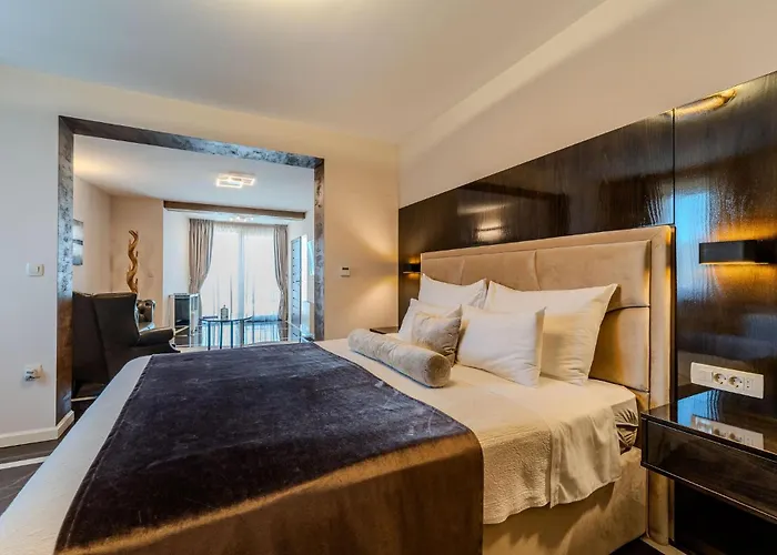 Amazing In With Sauna Apartman *